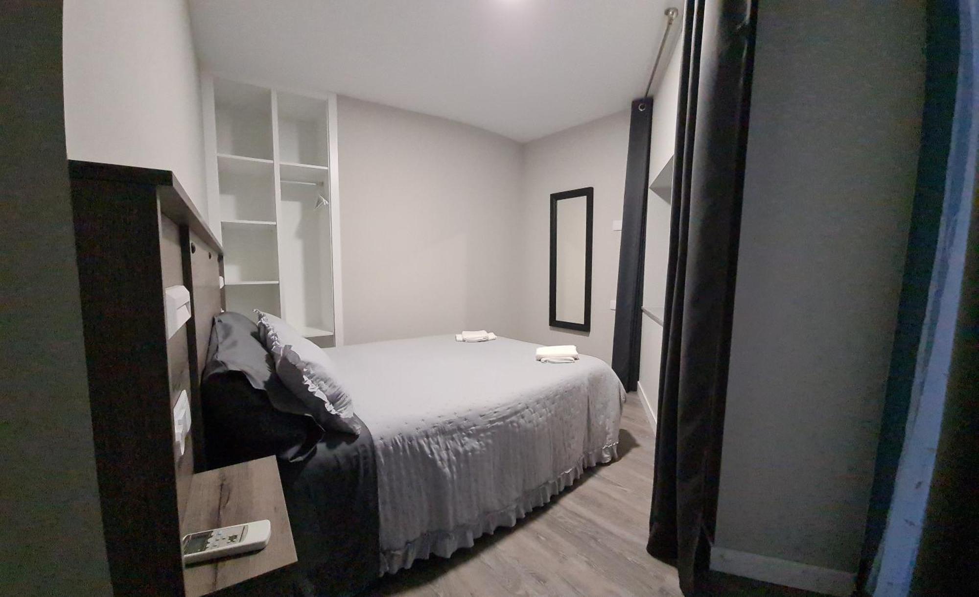 Apartamentos Carballal Palas de Rei Luaran gambar