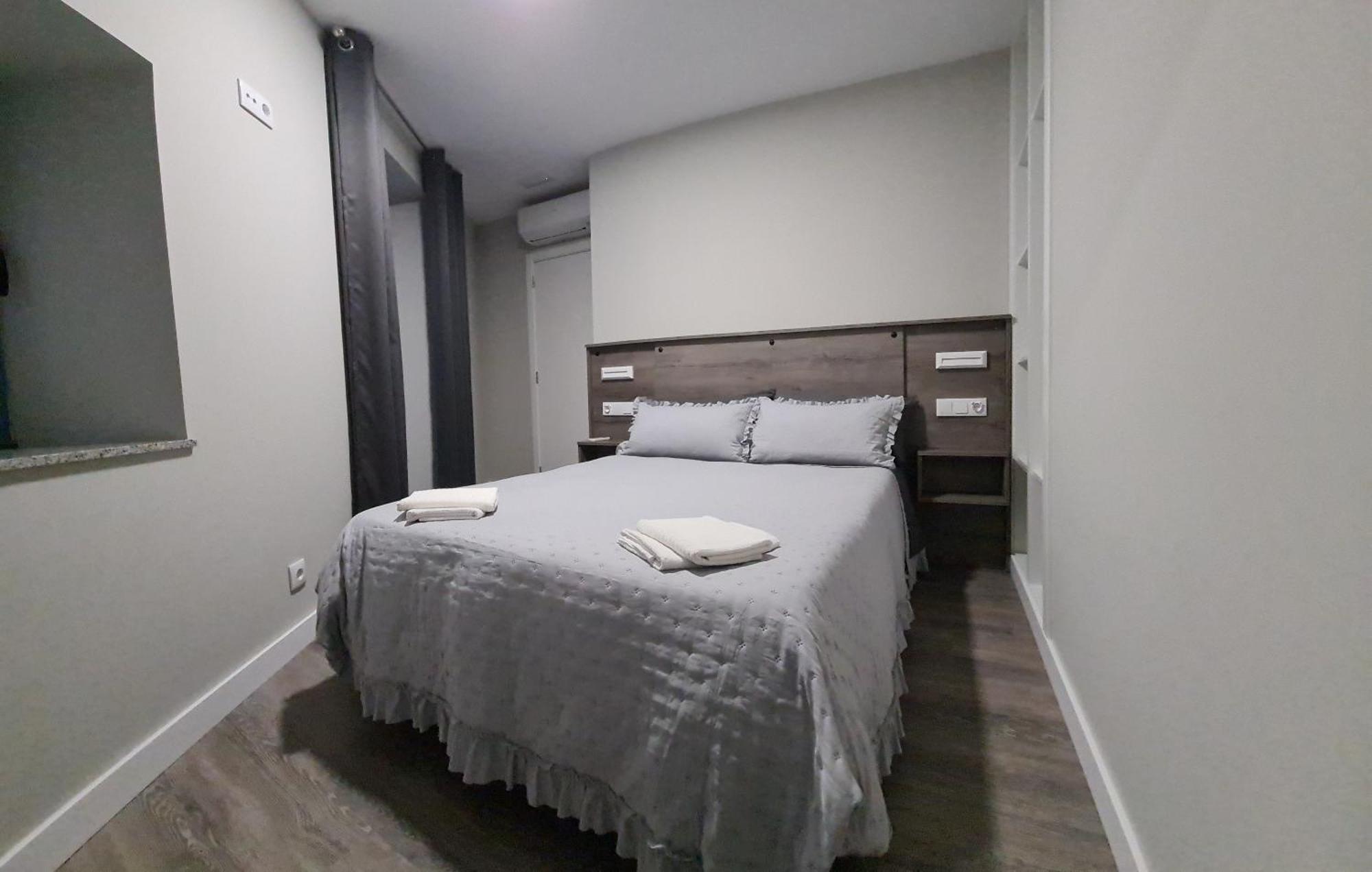 Apartamentos Carballal Palas de Rei Luaran gambar