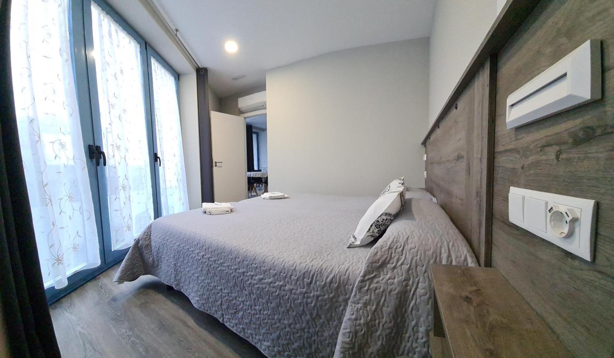 Apartamentos Carballal Palas de Rei Luaran gambar